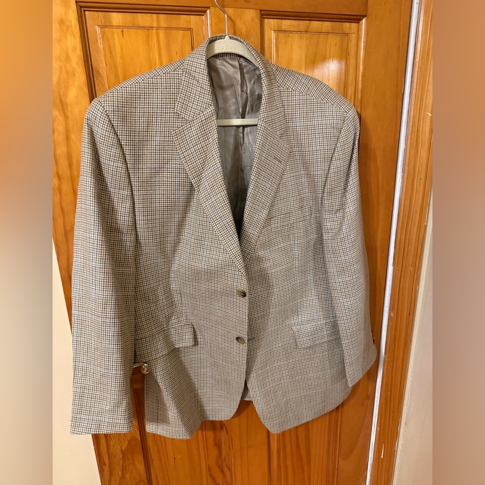 Mens tan Suit jacket size 46S